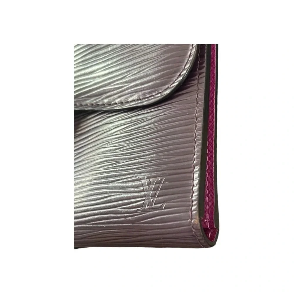 Louis Vuitton | Cassis Epi Eugenie Portefeuille Trifold Wallet